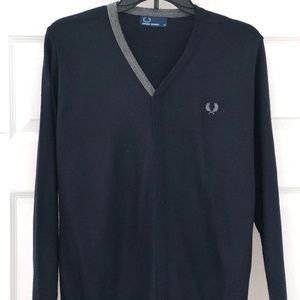 Men's medium Fred Perry v neck sweater